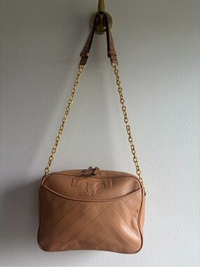 Tory Burch Alexa Camel Quilted Leather Camera Bag with Gold Chain Strap